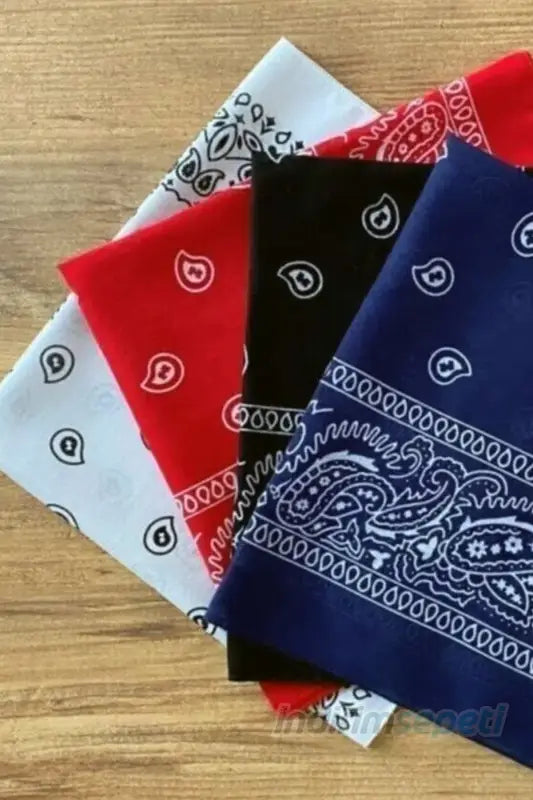 4 Adet Etnik Desenli Bandana Seti Siyah Kırmızı Lacivert Beyaz % 100 Pamuklu